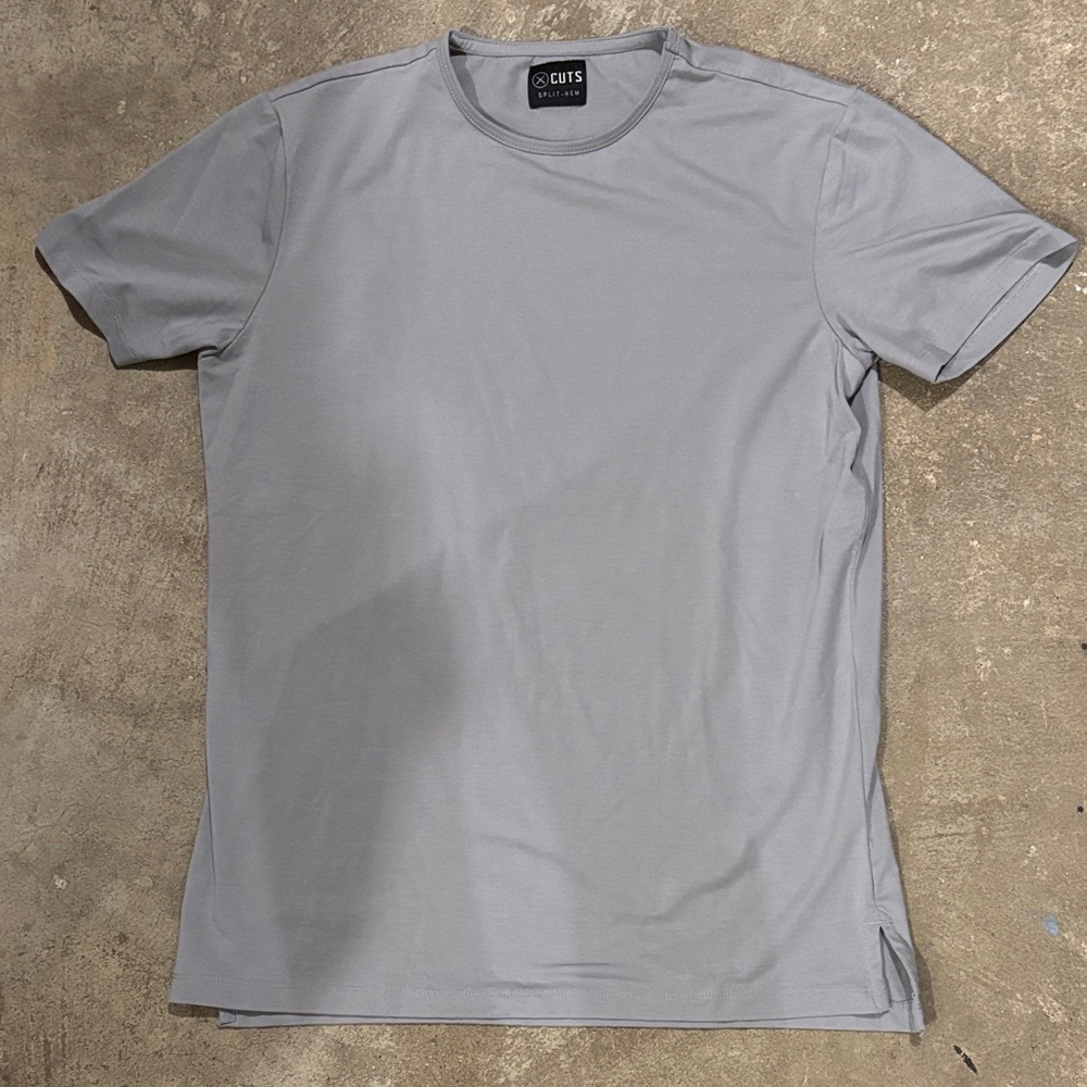 Cuts Men's Gray T-Shirt